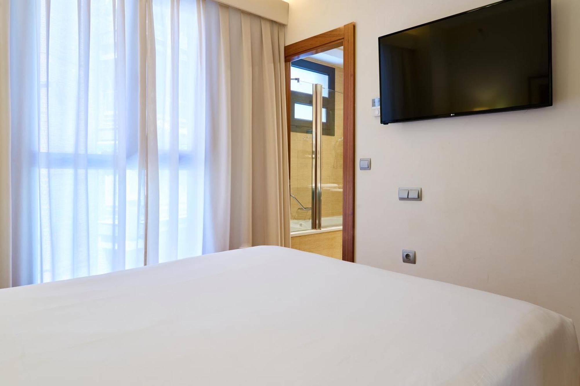 Senator Hotel 4*